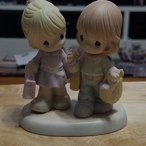 Precious Moments friends of a feather shop togethe